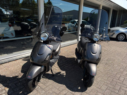 2 x Sym Fiddle II | 2021 | 4.085 en 4603 km |