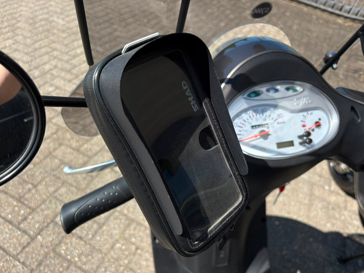 2 x Sym Fiddle II | 2021 | 4.085 en 4603 km |