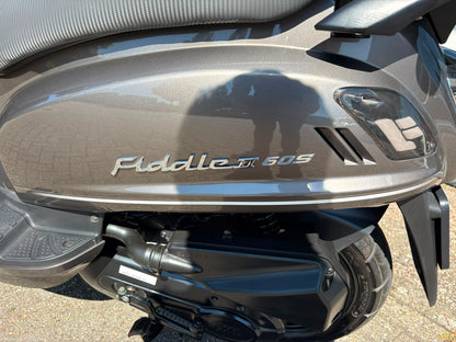 2 x Sym Fiddle II | 2021 | 4.085 en 4603 km |